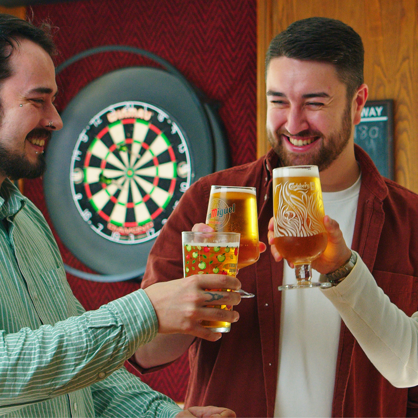 Raise a glass This Father's Day at The Bradford Arms in Oswestry!